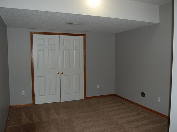 4th image of 1423 Galway Ct