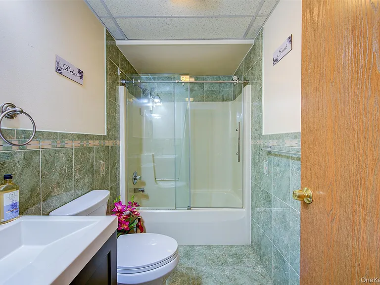 41 Beechwood Ave #HOUSE — Photo 13