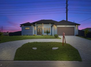 407 El Dorado Blvd N, Cape Coral, FL 33993