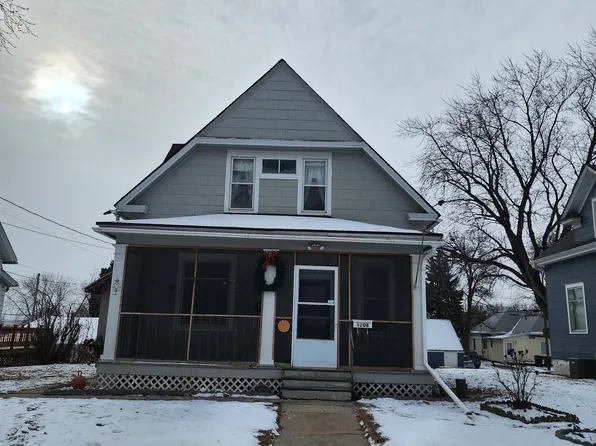 1208 Hill Ave, Sioux City, IA 51104