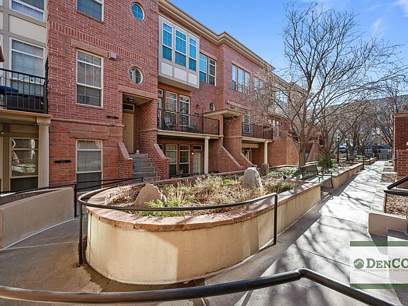 2nd image of 2560 17th St Unit 205