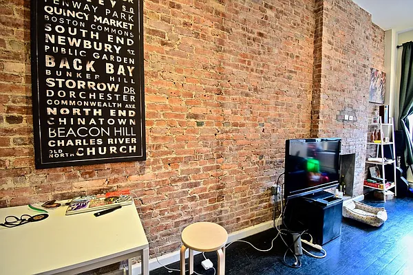 Rented by Brick&Mortar | media 23