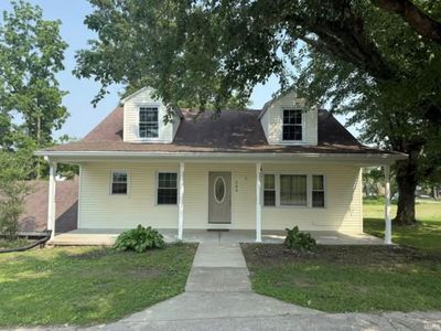204 S State St, Oaktown, IN, 47561