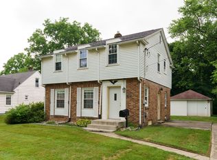 1303 Upland Dr, Kalamazoo, MI