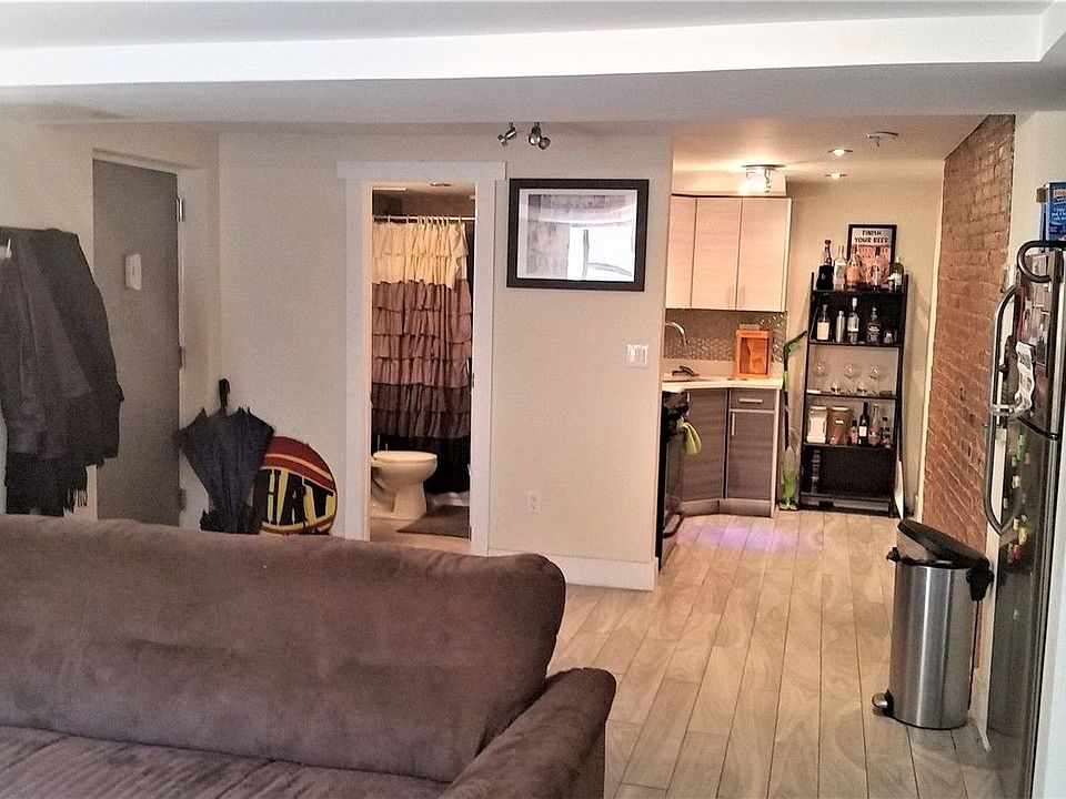 1st image of 934 Myrtle Ave Ste B
