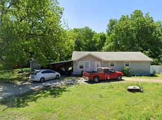 1102 Sherman St, Tioga, TX 76271