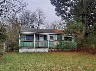 1205 Cotton Rd, Weldon, NC 27890