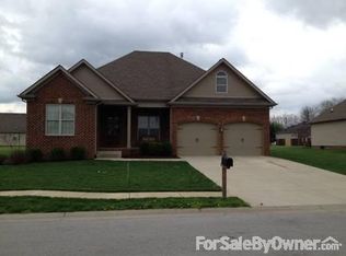 977 Wintercress Ln, Bowling Green, KY 42104
