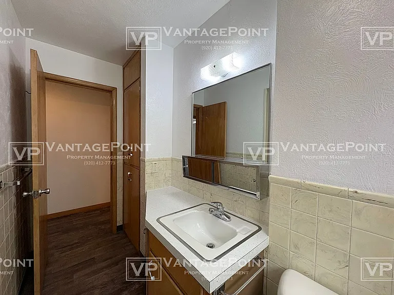 781 Thompson St #2 — Photo 16