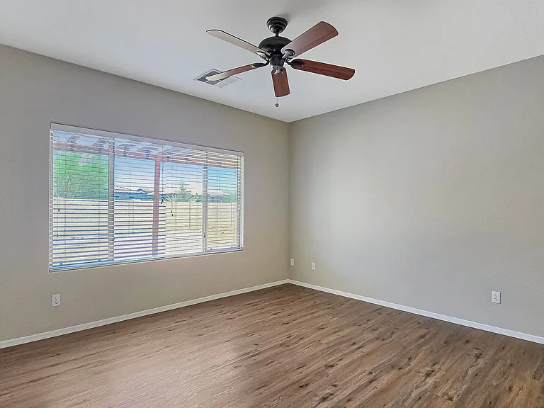 9912 W Marguerite Ave — Photo 20