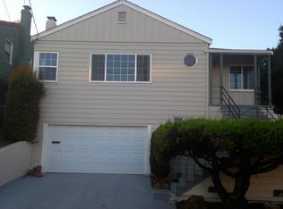 8340 Outlook Ave, Oakland, CA