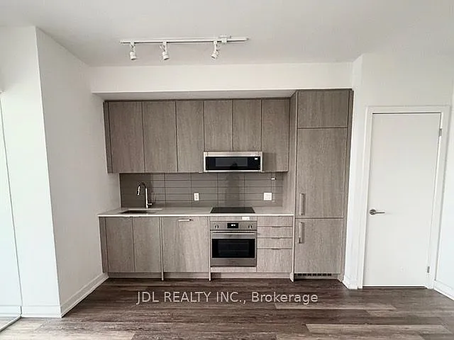 250 Lawrence Ave W #705 — Photo 4