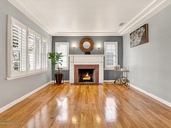 5th image of 3520 W 80th St