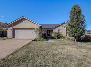 136 Corbin Cir, Cabot, AR 72023