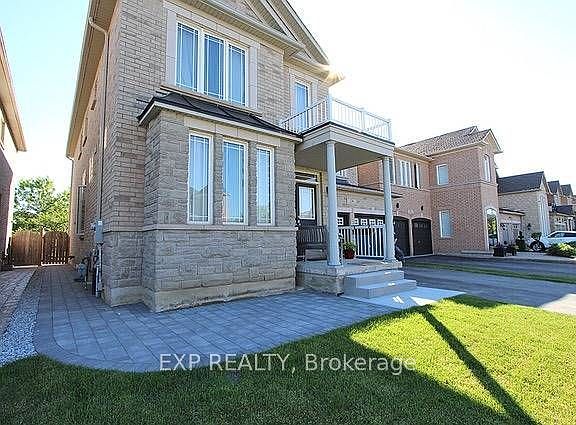 2nd image of 24 Clarion Rd N