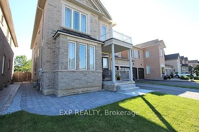 24 Clarion Rd N #BSMNT — Photo 2
