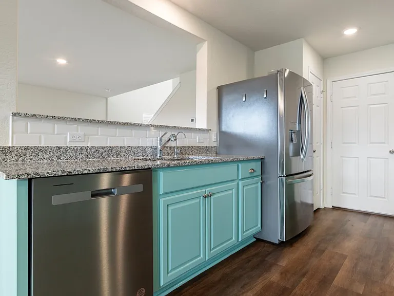 6110 Willow Point Blvd — Photo 11
