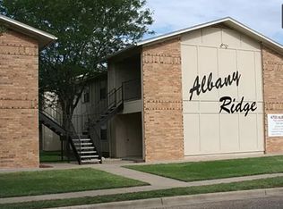 Albany Ridge Apartments Comfortable Living in West Lubbock, Lubbock, TX 79414