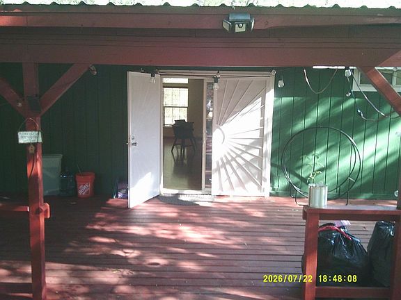 5th image of 1322 Seiad Creek Rd