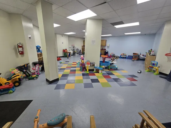 133 Harmon Cove Tower image 20 of 40