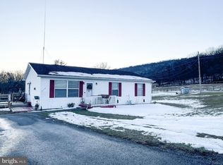 1120 Loop Rd, Gerrardstown, WV 25420