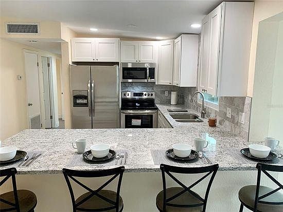 2nd image of 2198 Barcelona Dr