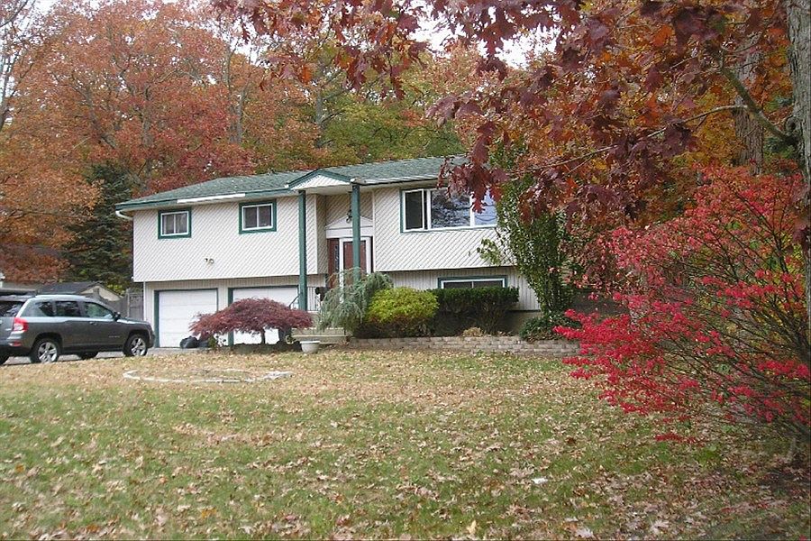 219 Johnson Ave, Ronkonkoma, NY 11749 Zillow