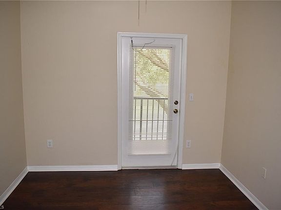 5th image of 11520 Villa Grand APT 1022