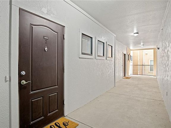 2nd image of 2505 San Gabriel St APT 402