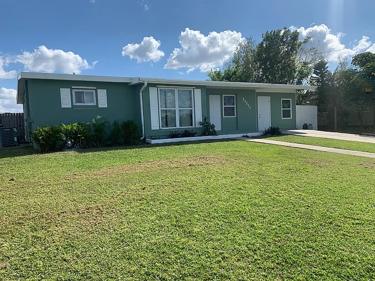 22211 Hernando Ave — Photo 1