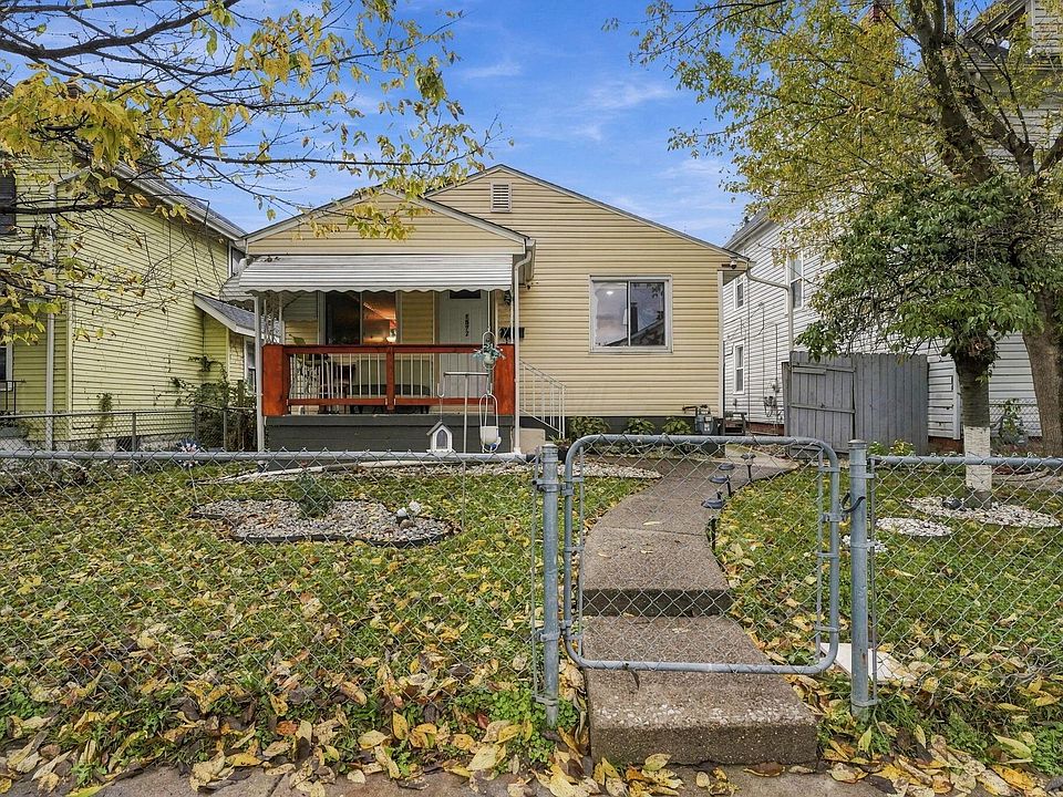 1st image of 1572 Myrtle Ave