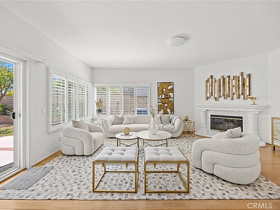 3rd image of 2302 Ridgeview Ave