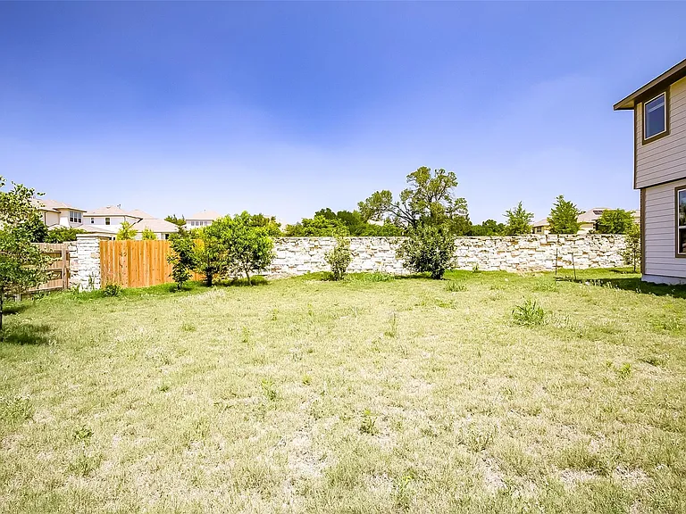 9202 Spade Cir — Photo 29