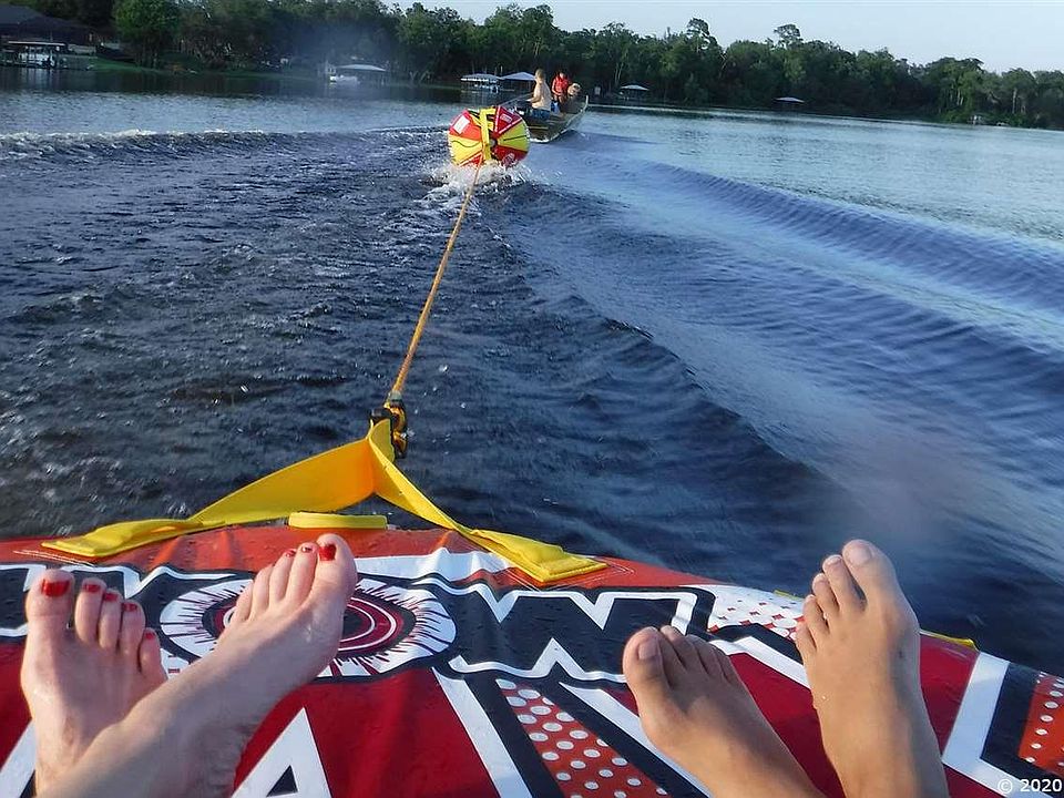 1st image of 181 Star Lake Dr