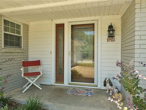 3rd image of 7805 Skylake Dr