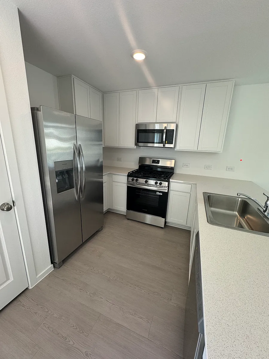 Building Photo - 21718 Cottonwood Meadows Trl