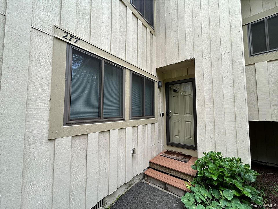 1st image of 277 Maplewood Dr