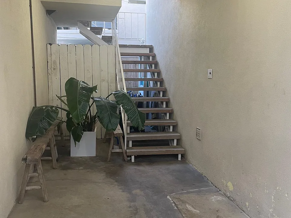 Private Alcove and stairs to unit