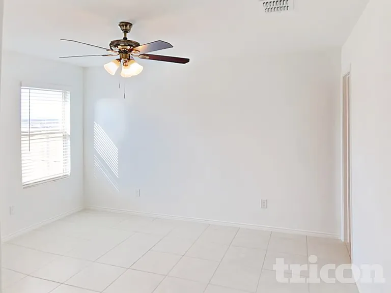 8412 Bell Ridge Ln — Photo 7