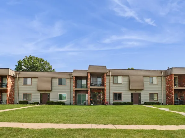 4817 Woodland Ave Unit 2, West Des Moines, IA 50266