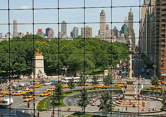 Rented by MOTION New York | media 22