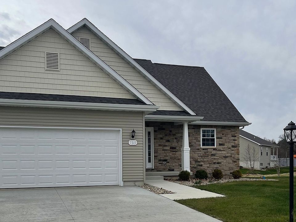 1st image of 745-760 Knott Ct #755