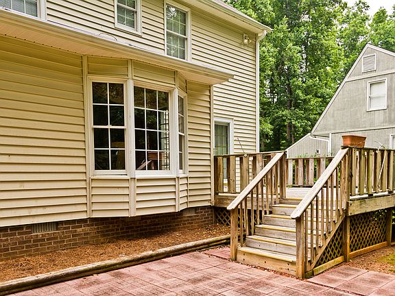 4th image of 104 Forestview Dr