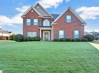 101 Meadow Lake Trl, Greer, SC 29650