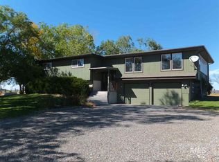 3014 SW Robinson Rd, Mountain Home, ID 83647