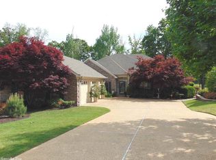 20 Masters Place Dr, Maumelle, AR 72113