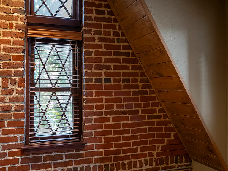 The Peabody Mansion — Photo 158