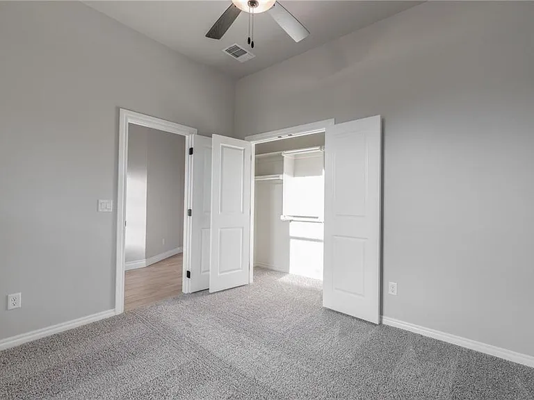 12616 Velvet Ash Ave — Photo 13