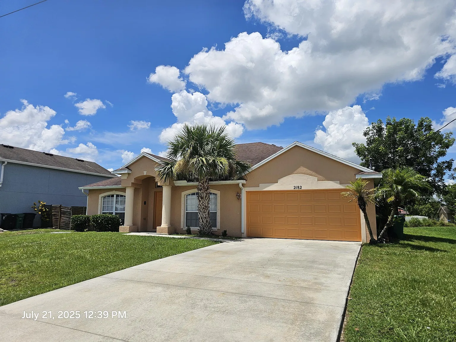 3 bed, 2.0 bath, 1790 sqft, $2,500 — Photo 1