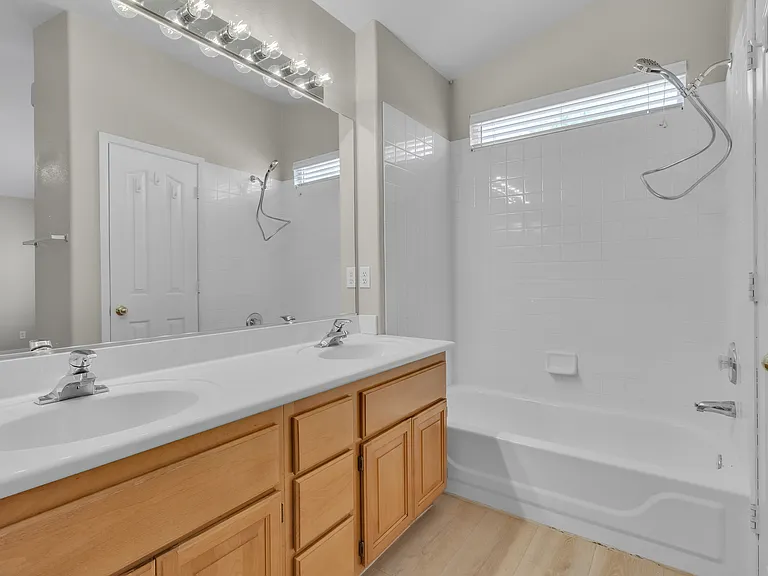 1568 Lamplight Village Ln — Photo 38